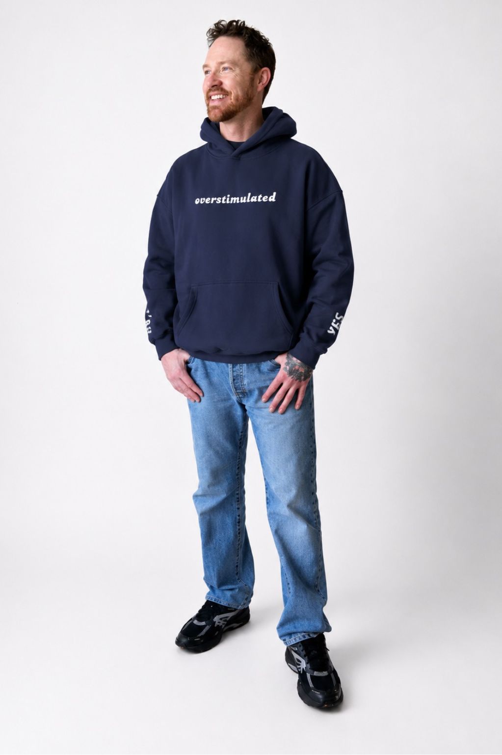 Overstimulated - Oversize Fleeced Communication Hoodie